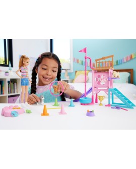 Barbie Plac zabaw piesków + Stacie Zestaw filmowy HRM10 MATTEL