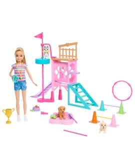 Barbie Plac zabaw piesków + Stacie Zestaw filmowy HRM10 MATTEL