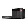Zestaw Qnap TS-473A-SW5T (TS-473A-8G + switch QSW-1105-5T 5x2.5GbE), Tower, 3.5" SATA, AMD Ryzen V1500B 4C/8T, 8GB DDR4 (Max.