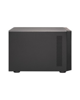 Qnap TL-D800C Expansion unit, Towerm, USB-C 3.1 Gen2 10Gbps JBOD expansion unit  with a 1-meter USB-C to USB-A 3.1 Gen2 cable.