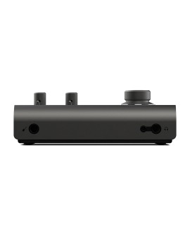 Audient iD14 MKII - Interfejs audio USB 10x6