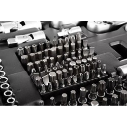 Zestaw kluczy nasadowych, 10-216, 216 szt, rozmiary 1/2, 1/4, 3/8, walizka, NEO TOOLS