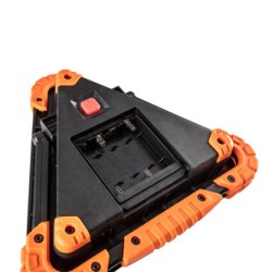 Lampa LED + trójkąt ostrzegawczy z plastik-nylon, 99-076, 10W, 4xAA, 3 tryby świecenia, NEO TOOLS