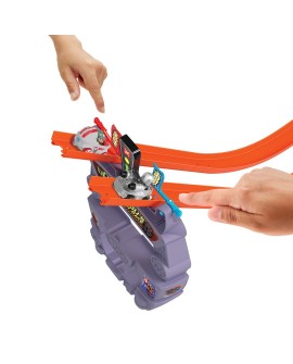 Hot Wheels Racer Verse HPL32 samochodzik
