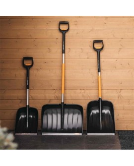 FISKARS SZUFLA SAMOCHODOWA DO ŚNIEGU TELESKOPOWY TRZONEK X-SERIES