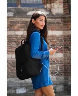 XD DESIGN PLECAK ANTYKRADZIEŻOWY BOBBY SOFT CZARNY P/N: P705.791