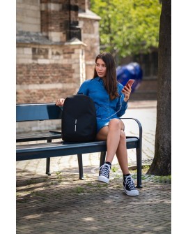 XD DESIGN PLECAK ANTYKRADZIEŻOWY BOBBY SOFT CZARNY P/N: P705.791