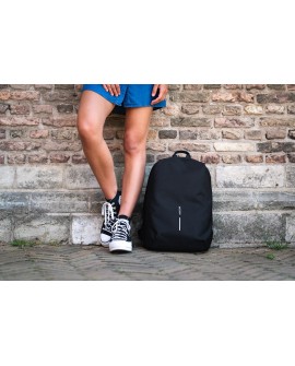 XD DESIGN PLECAK ANTYKRADZIEŻOWY BOBBY SOFT CZARNY P/N: P705.791