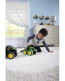 TOMY John Deere traktor Monster świecące opony 46434