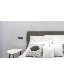FIBARO FGWOE-011-8 Inteligentne gniazdko Walli Outlet antracyt