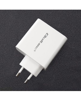 Qoltec 51715 Ładowarka sieciowa | 63W | 5-20V | 1.5-3A | USB typ C PD | USB QC 3.0 | Biała