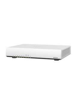 Qnap QHora-301W, QuWAN VPN router, 4x 1GbE, 2 x 10GbE