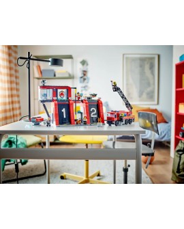 LEGO City 60414 Remiza strażacka z wozem strażackim