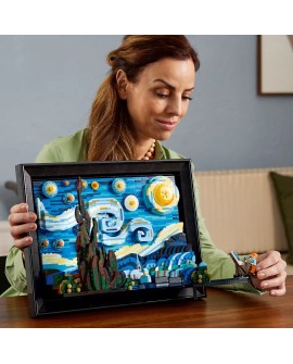 LEGO Ideas 21333 „Gwiaździsta noc” Vincenta van Gogha