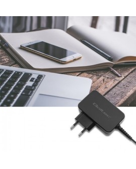 Qoltec 51024 ładowarka do urządzeń przenośnych Uniwersalne Czarny Prąd przemienny Szybkie ładowanie Wewnętrzna