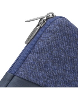 RIVACASE ETUI NA LAPTOP 13,3" EGMONT, NIEBIESKIE, SKÓRA EKOLOGICZNA I TWEED, KIESZEŃ NA AKCESORIA