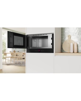 Kuchenka mikrofalowa BOSCH BFL7221B1