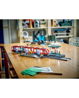 LEGO CITY 60423 Tramwaj miejski ze stacją