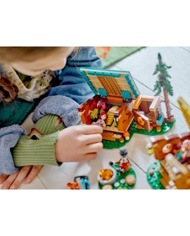 Klocki LEGO FRIENDS 42624 Przytulne domki na letnim obozie