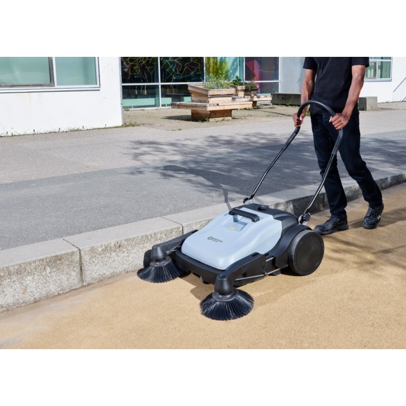 NILFISK Zamiatarka mechaniczna SW250 920