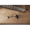 Shark IZ300EU okurzacz na kiju/szczotka elektryczna 2-in-1 stick vacuum Bateria Suchy Bez worka Czarny, Pomarańczowy