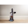 Shark IZ300EU okurzacz na kiju/szczotka elektryczna 2-in-1 stick vacuum Bateria Suchy Bez worka Czarny, Pomarańczowy