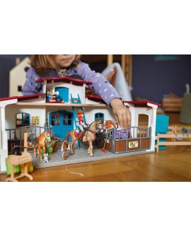 Schleich 42567 Centrum jeździeckie Lakeside Horse Club