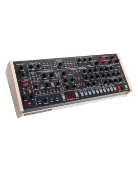 Sequential Trigon 6 Desktop - polifoniczny syntezator analogowy