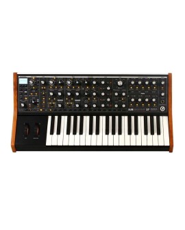 MOOG SUBsequent 37 - syntezator analogowy