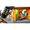 LEGO City 60422 Nadmorski port ze statkiem towarowym