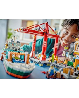 LEGO City 60422 Nadmorski port ze statkiem towarowym