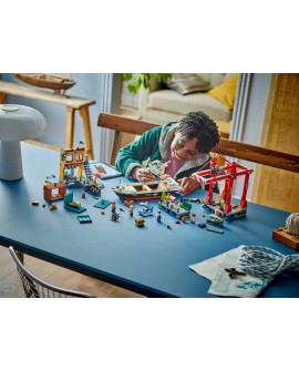 LEGO City 60422 Nadmorski port ze statkiem towarowym