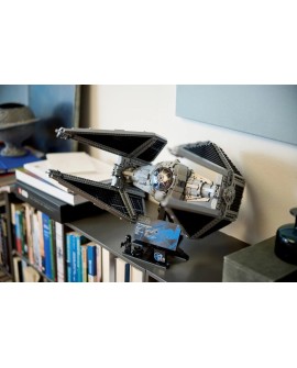 LEGO Star Wars 75382 TIE Interceptor