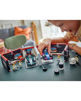 LEGO CITY 60444 F1 Garaż i bolidy Mercedes-AMG i Alpine