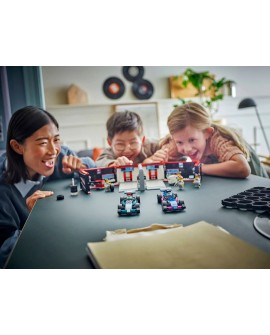 LEGO CITY 60444 F1 Garaż i bolidy Mercedes-AMG i Alpine