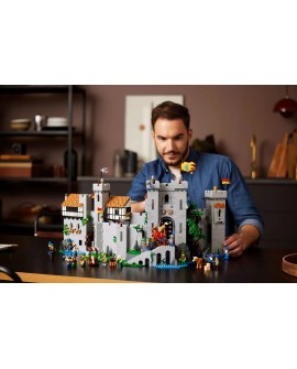 LEGO ICONS 10305 Zamek Rycerzy herbu Lew