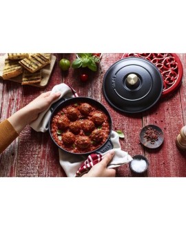 Okrągłe naczynie do zapiekania z pokrywką STAUB 40509-579-0 - czarne