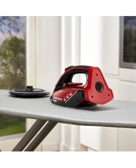 Żelazko bezprzeowodowe Morphy Richards easyCHARGE