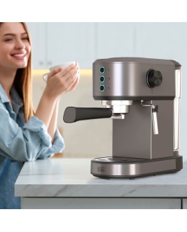 Kolbowy ekspres do kawy Black+Decker BXCO1350E