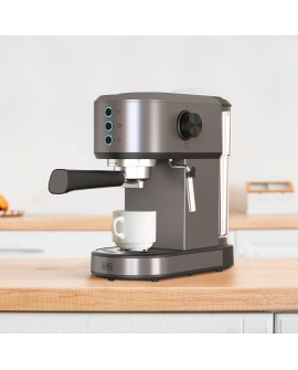 Kolbowy ekspres do kawy Black+Decker BXCO1350E