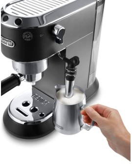 Ekspres ciśnieniowy DeLonghi Dedica Style EC 685.BK (1350W kolor czarny)