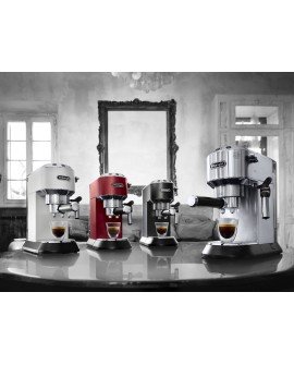 Ekspres kolbowy DeLonghi Dedica Style EC 685.R (1300W kolor czerwony)