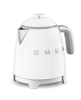 Smeg KLF05WHEU czajnik elektryczny 0,8 l 1400 W Biały