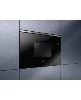 Kuchenka mikrofalowa ELECTROLUX KMFE172TEX (WYPRZEDAŻ)
