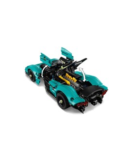 LEGO TECHNIC 42208 ASTON MLEGO ARTIN VALKYRIE