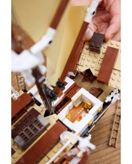 LEGO ICONS 10335 Endurance