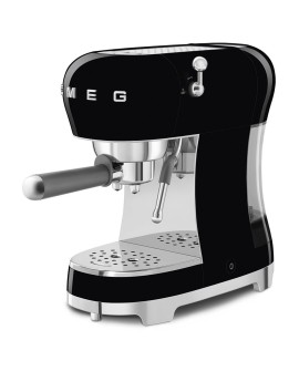 Ekspres do kawy Smeg z kolbą 50's Style Black ECF02BLEU