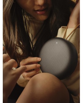 Bang & Olufsen BeoPlay A1 2nd Edition Głośnik przenośny bezprzewodowy Bluetooth 60 Watt dwukierunkowy Antracyt