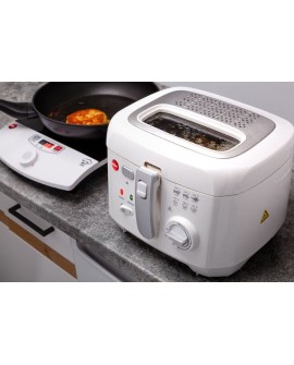 Frytownica ELDOM FR18 (2,5 l 0,5 kg 1800W kolor biały)