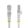 StarTech.com NLWH-10M-CAT6A-PATCH kabel sieciowy Biały S/FTP (S-STP)